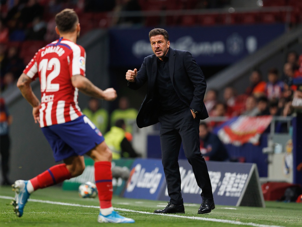 他不仅在进 他不仅在进